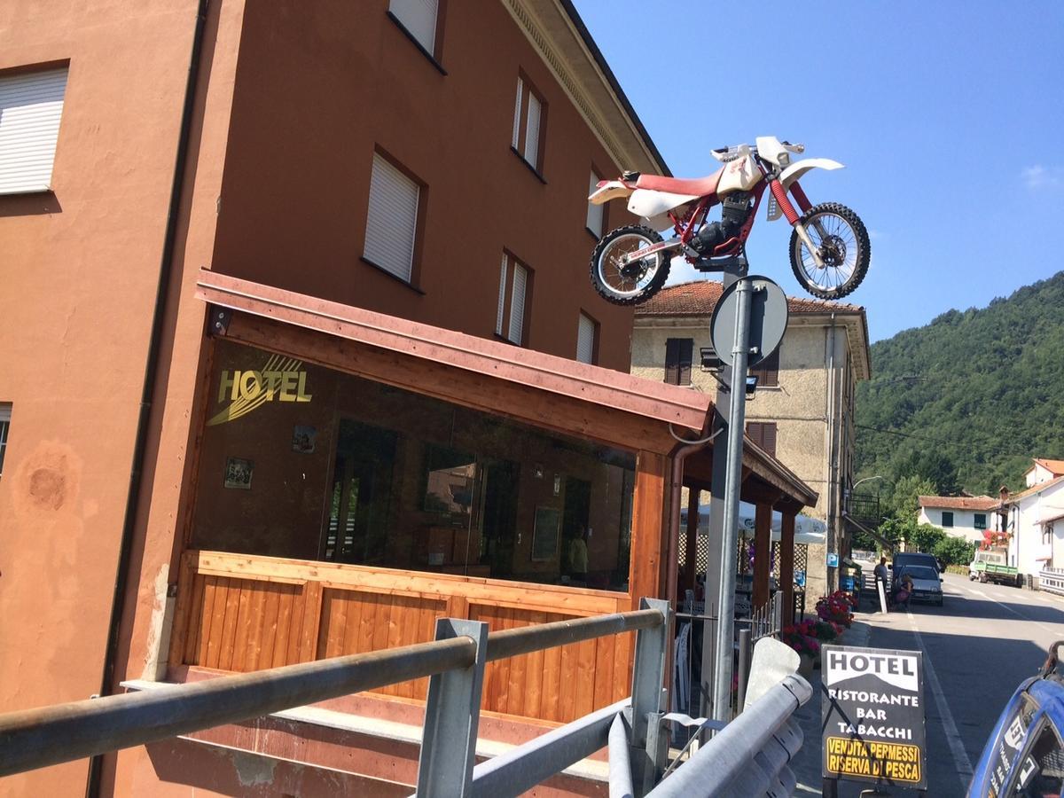 Hotel Miramonti Gorreto Luaran gambar