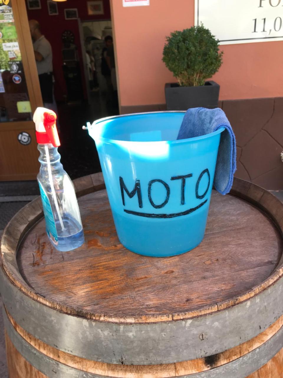 Hotel Miramonti Gorreto Luaran gambar